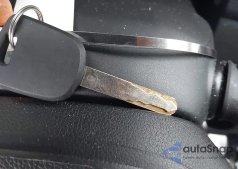 2015 Honda Fit Lx z USA, uszkodzony, nr VIN 3HGGK5H5XFM731841